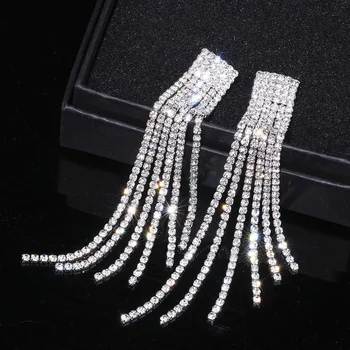  Yeni Gümüş Renk Rhinestone Kristal Uzun Püskül Küpe Kadınlar için Gelin Damla Sarkan Küpe Brincos düğün takısı